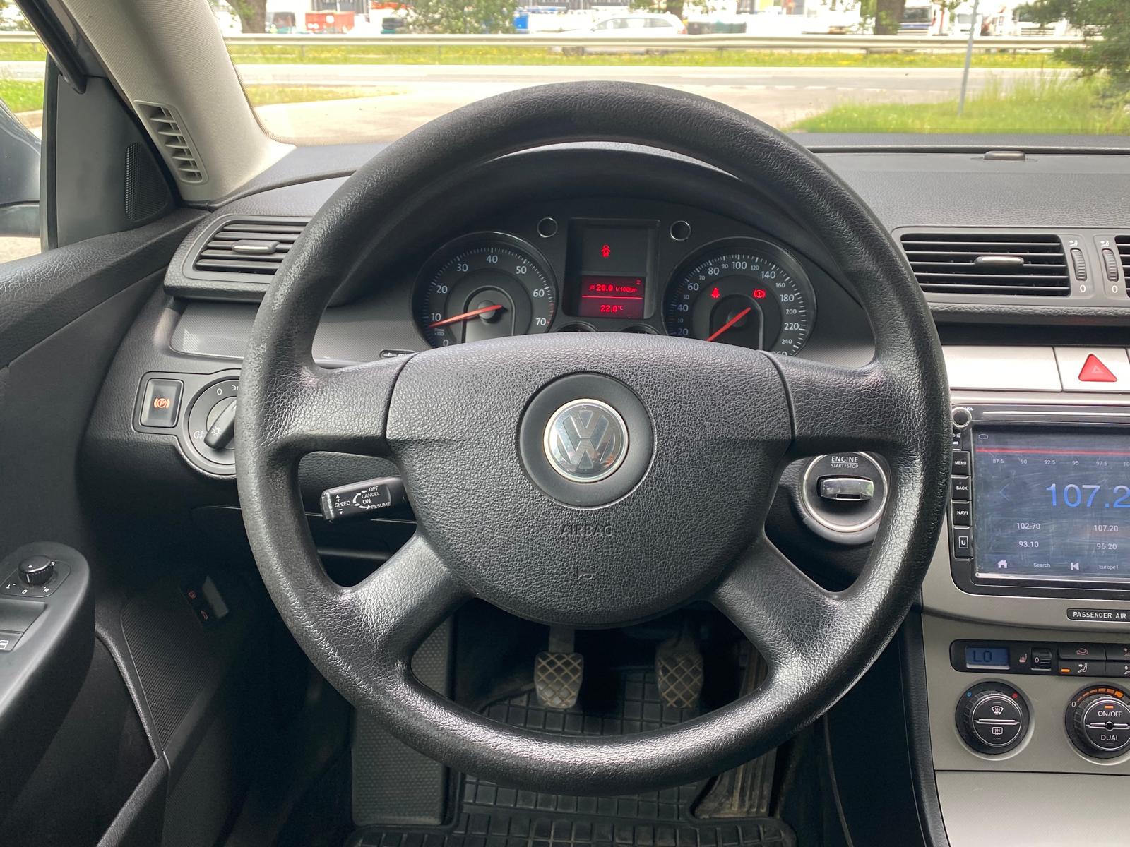 VW PASSAT (B6)