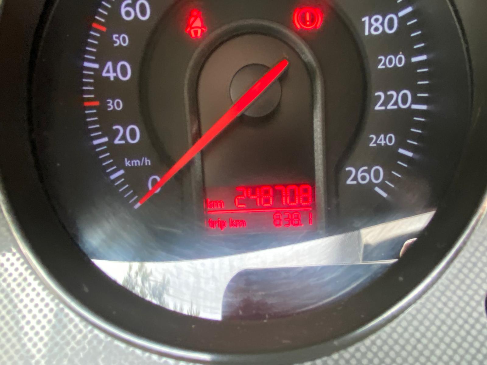 VW PASSAT (B6)
