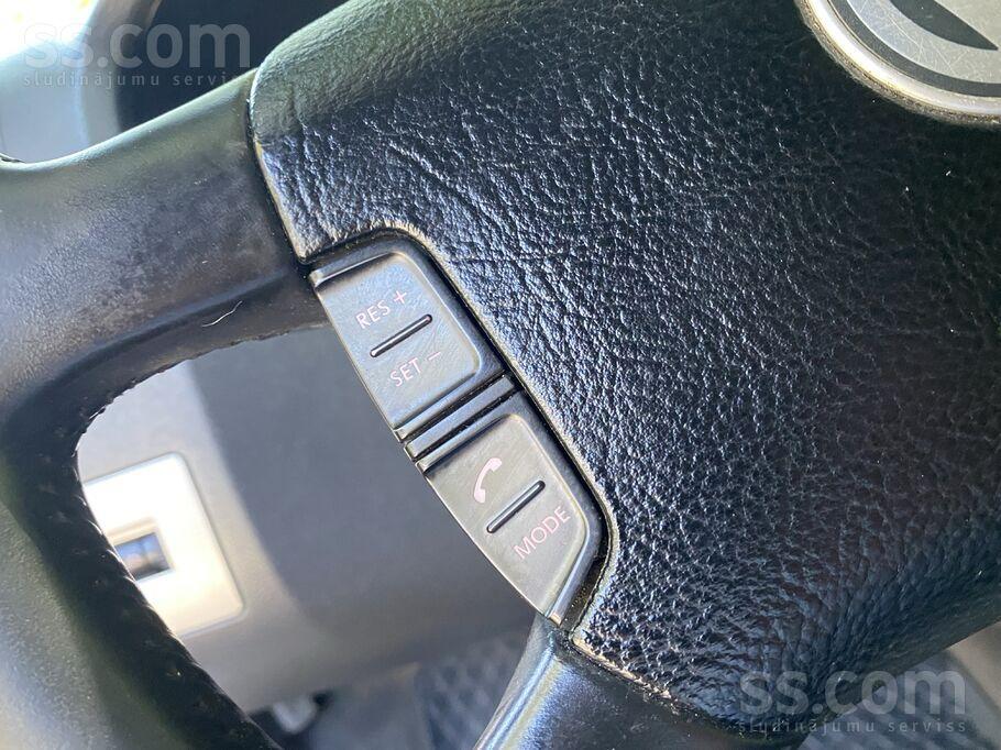 VW MULTIVAN 7-SEATER