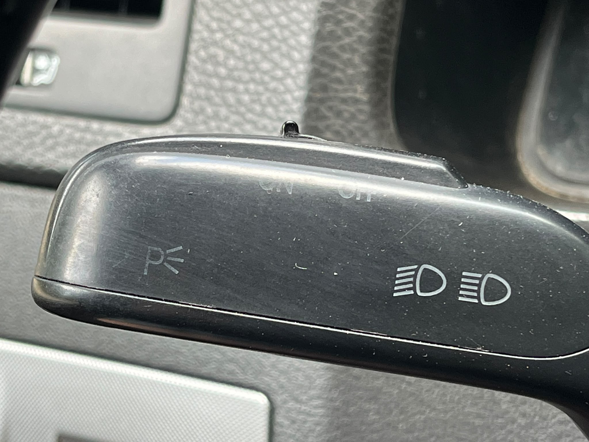 VW MULTIVAN 7-SEATER