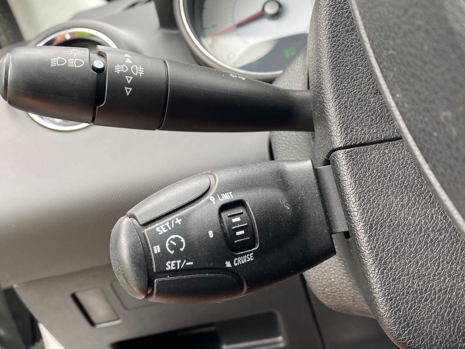 PEUGEOT 308 GTI