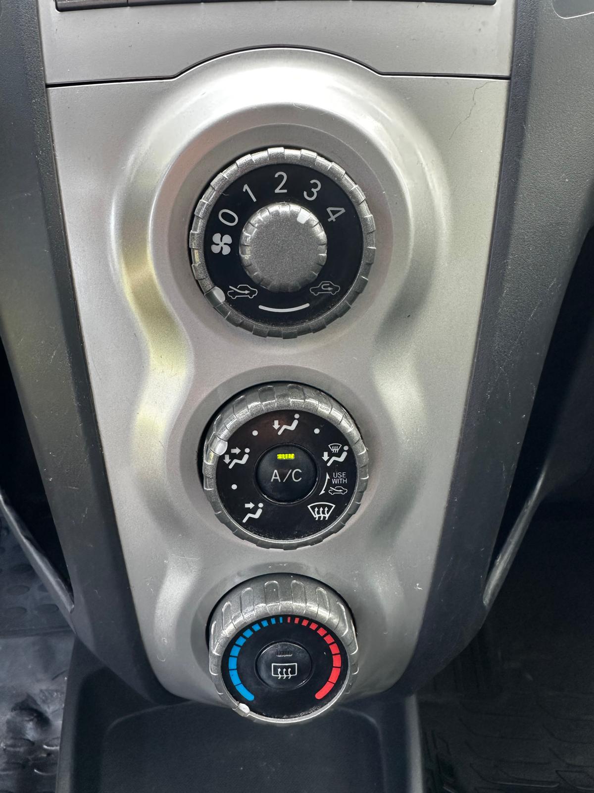 TOYOTA YARIS D4D