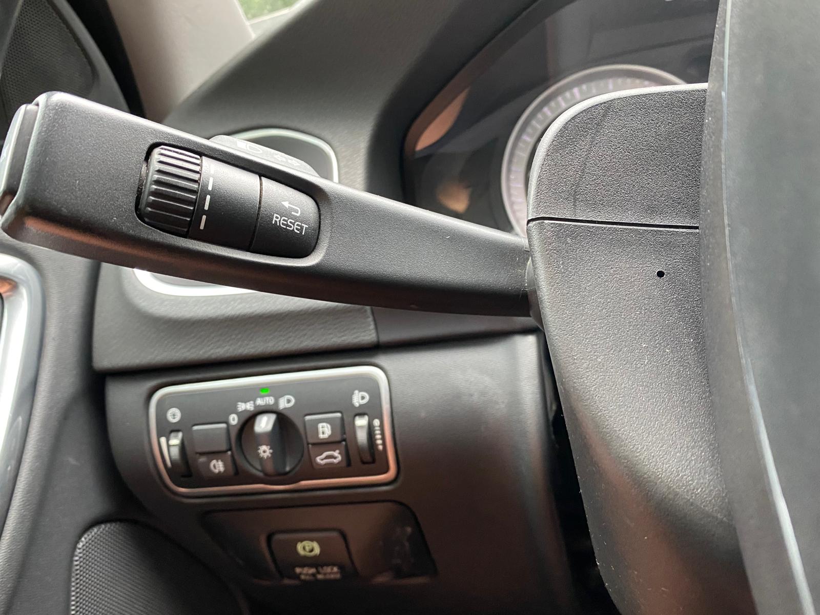 VOLVO V60 SUMMUM