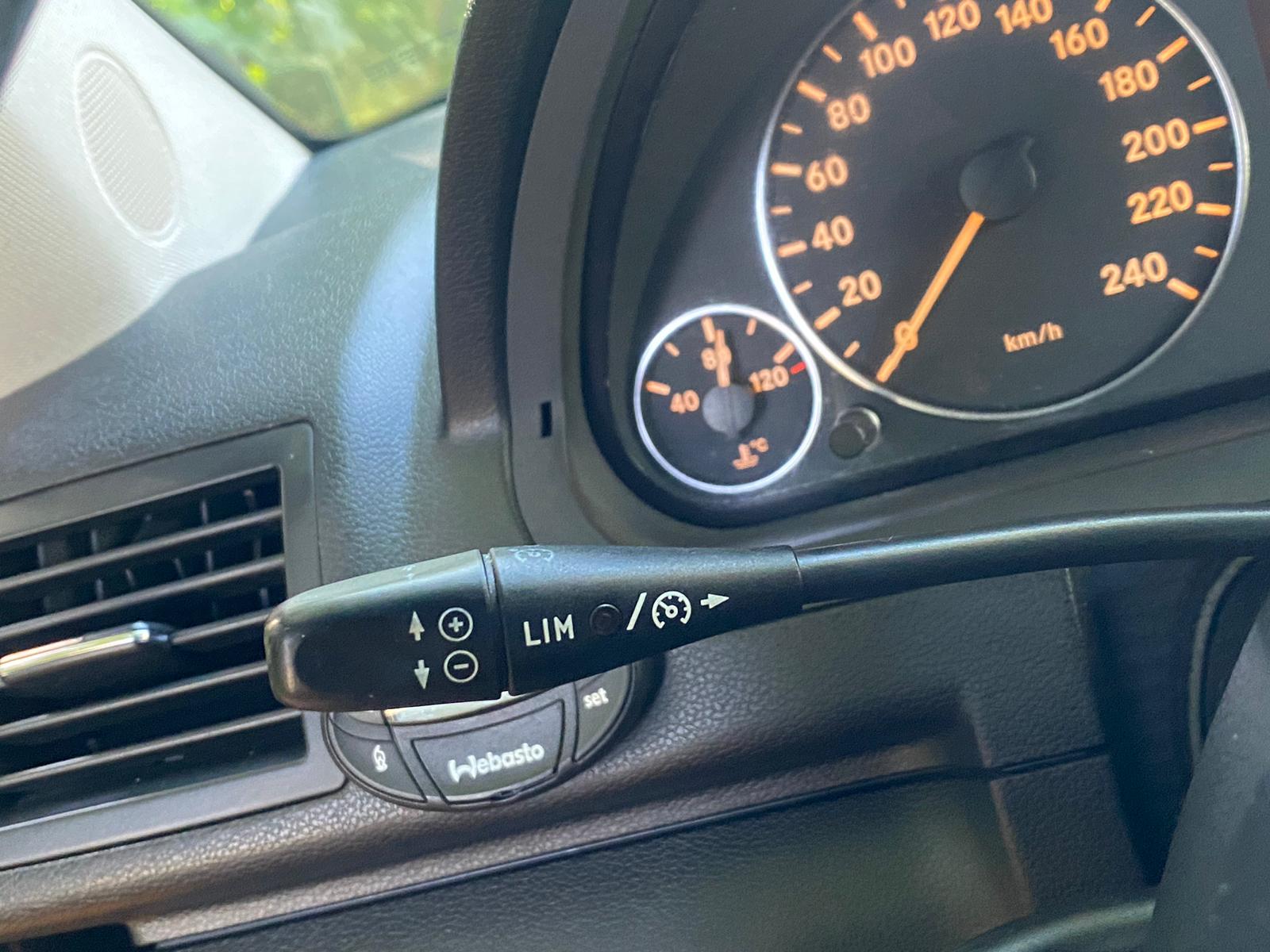 MERCEDES BENZ A200 AVANTGARDE
