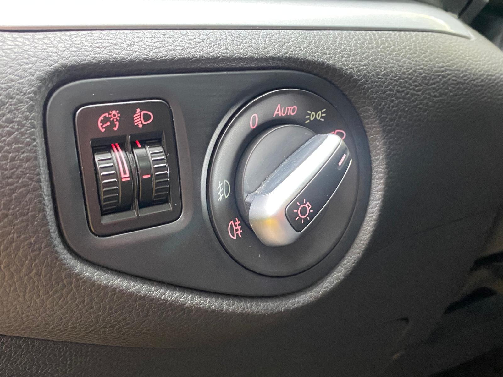 VW SHARAN HIGHLINE 7-VIETAS