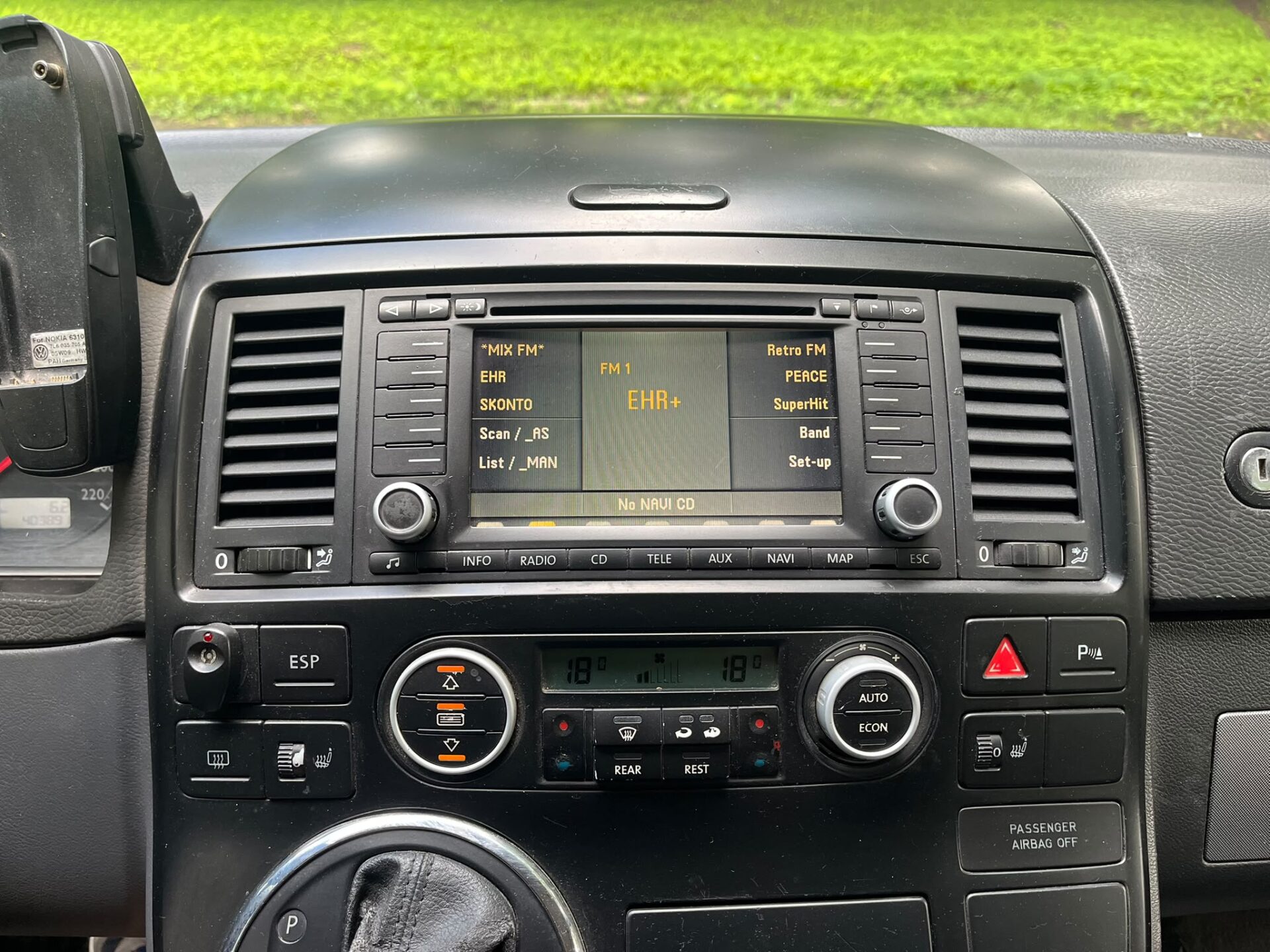 VW MULTIVAN 7-SEATER