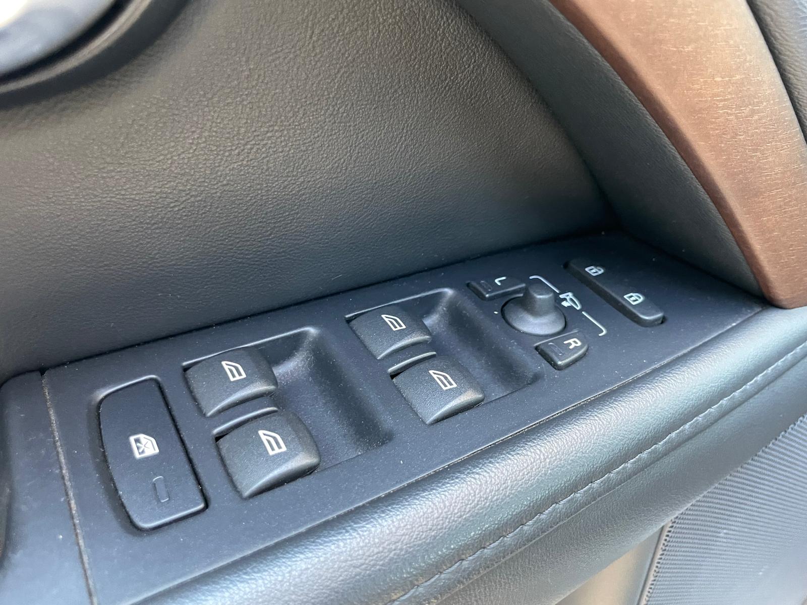 VOLVO V70 SUMMUM