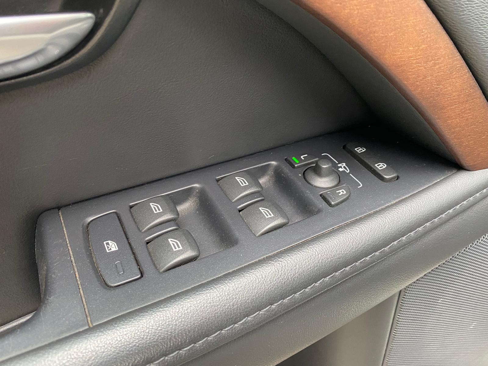 VOLVO V70 SUMMUM