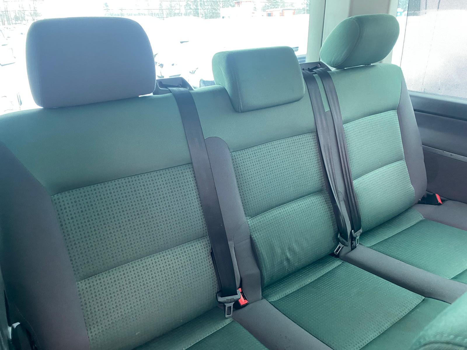 VW MULTIVAN 7-SEATER