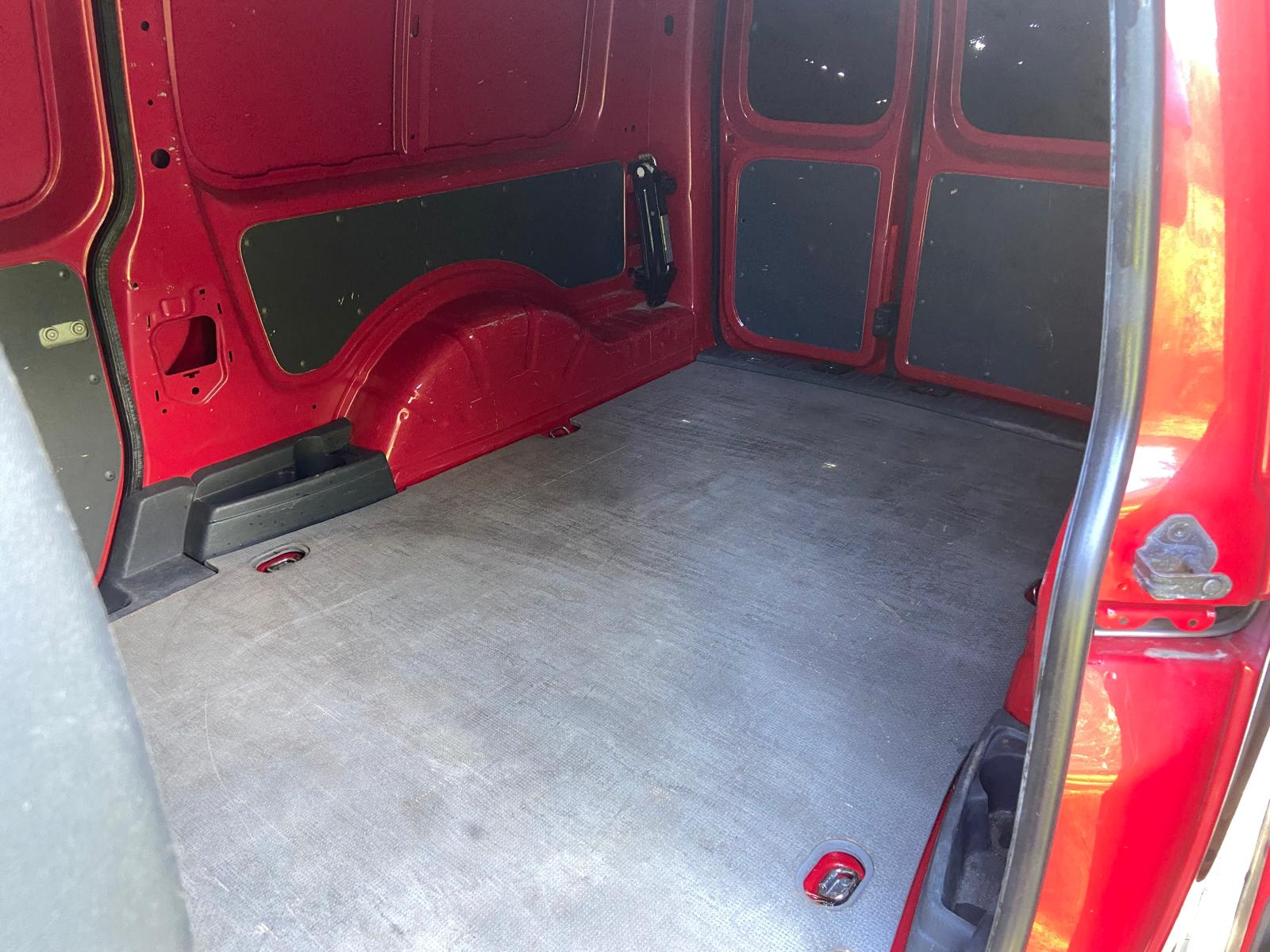 VW Caddy Max