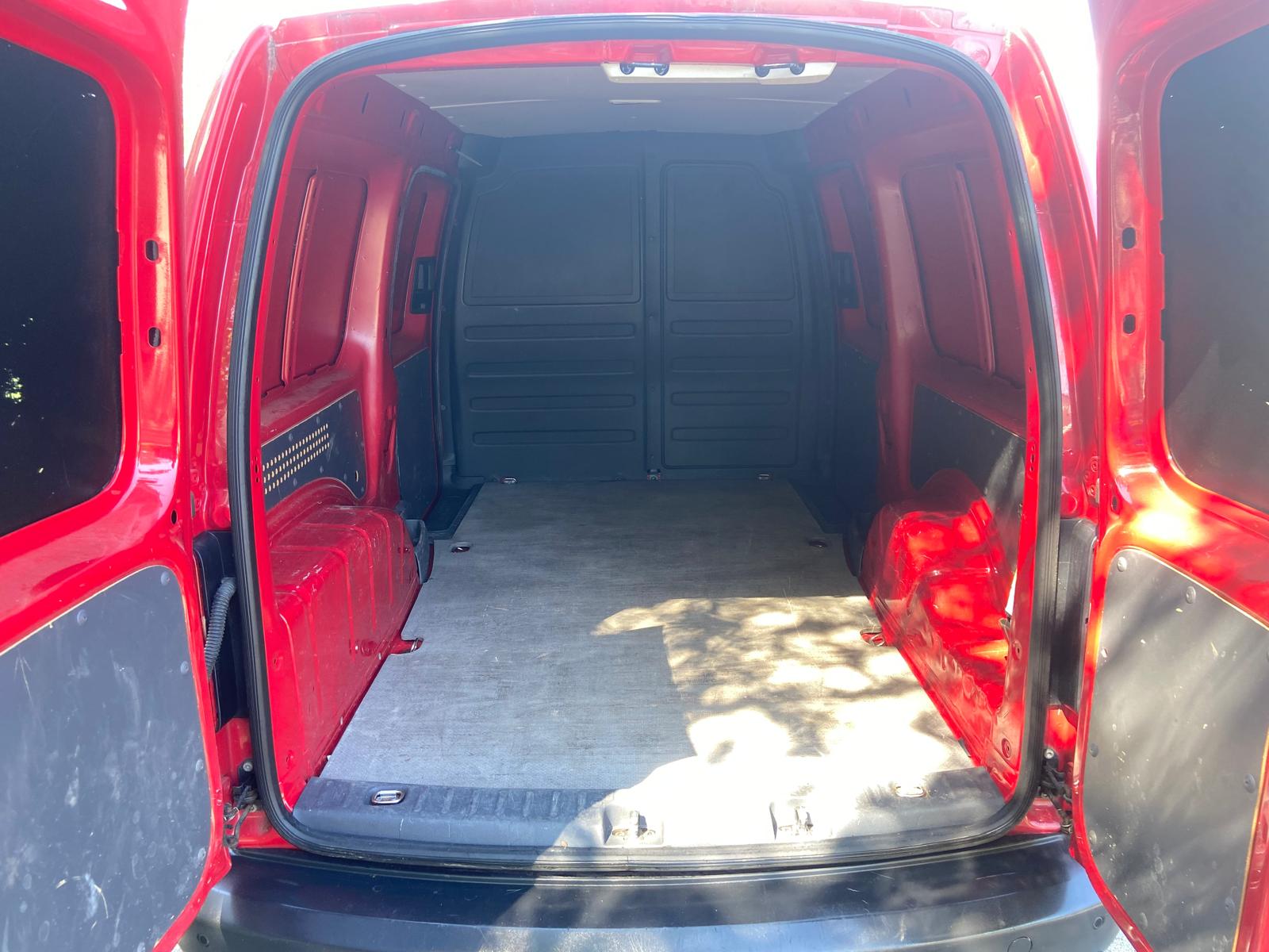VW Caddy Max