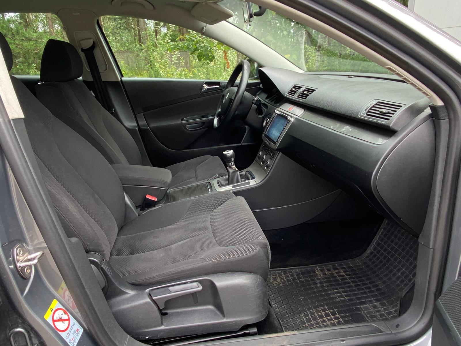 VW PASSAT (B6)