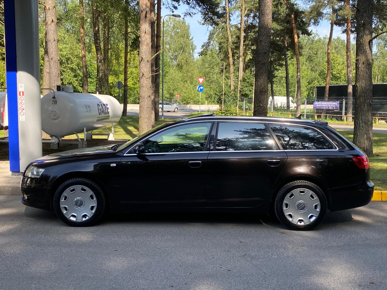 AUDI A6 S-LINE QUATTRO