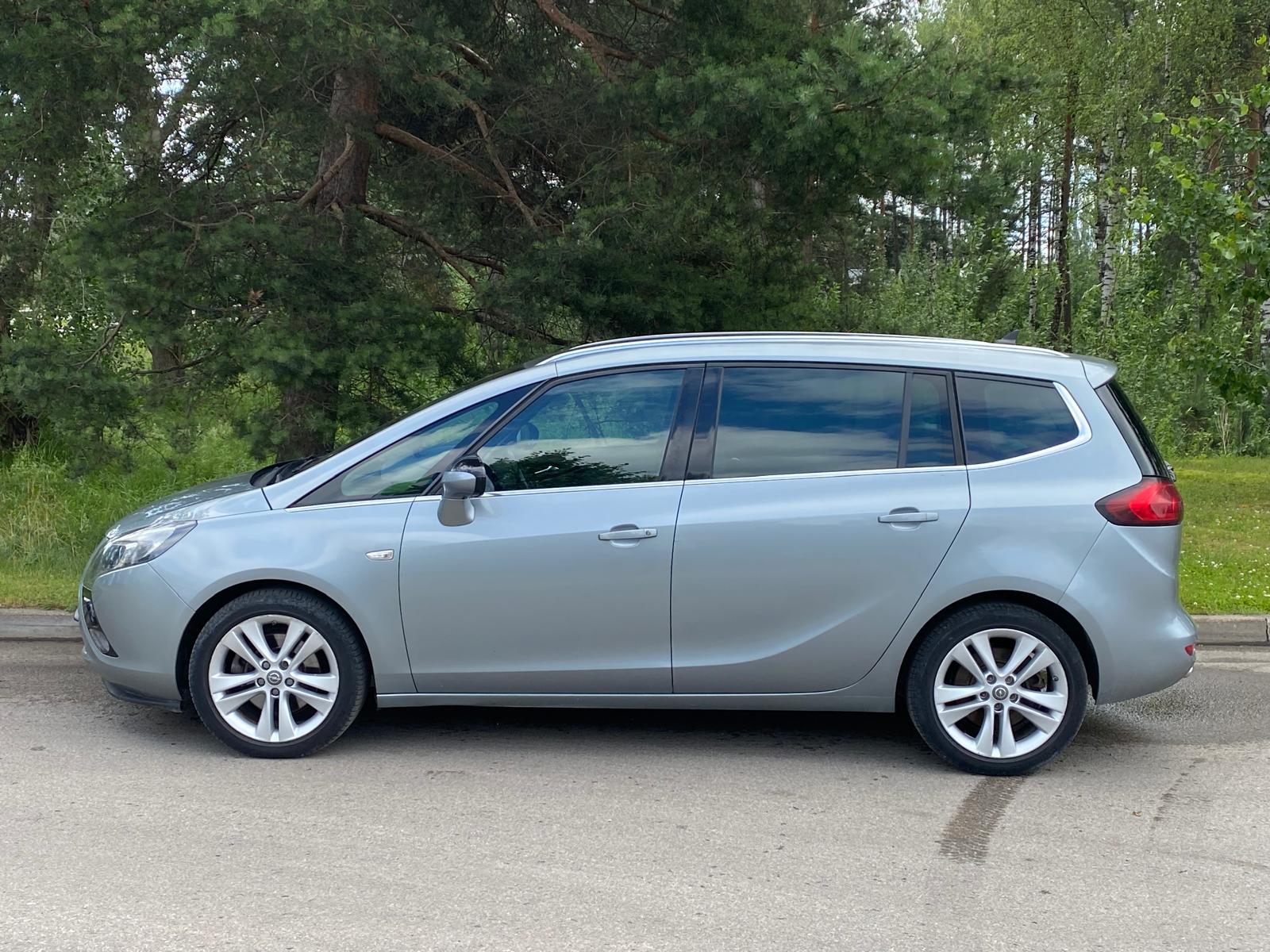 OPEL ZAFIRA TOURER 7 vietas