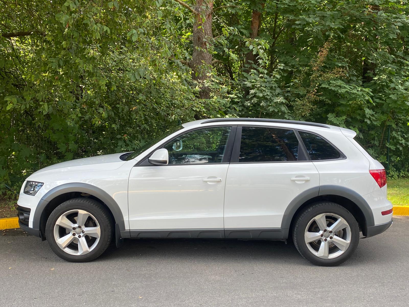 AUDI Q5 QUATTRO