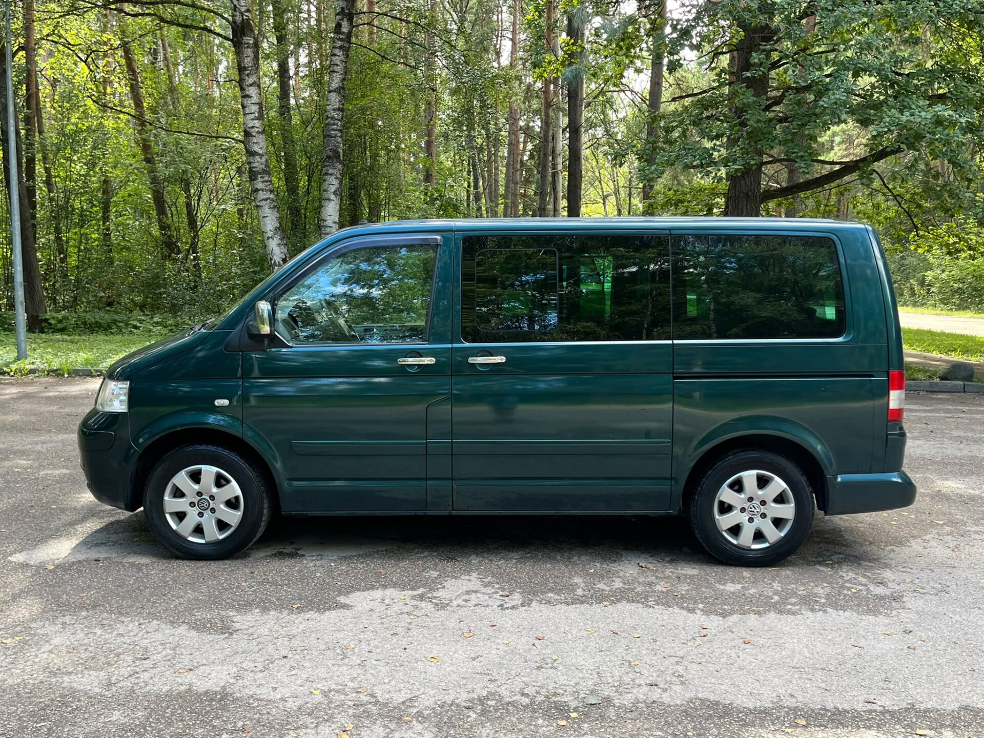 VW MULTIVAN 7-SEATER