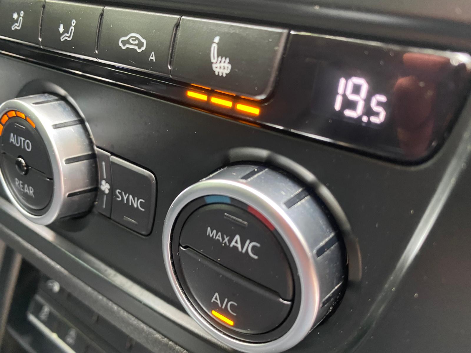 VW SHARAN HIGHLINE 7-VIETAS