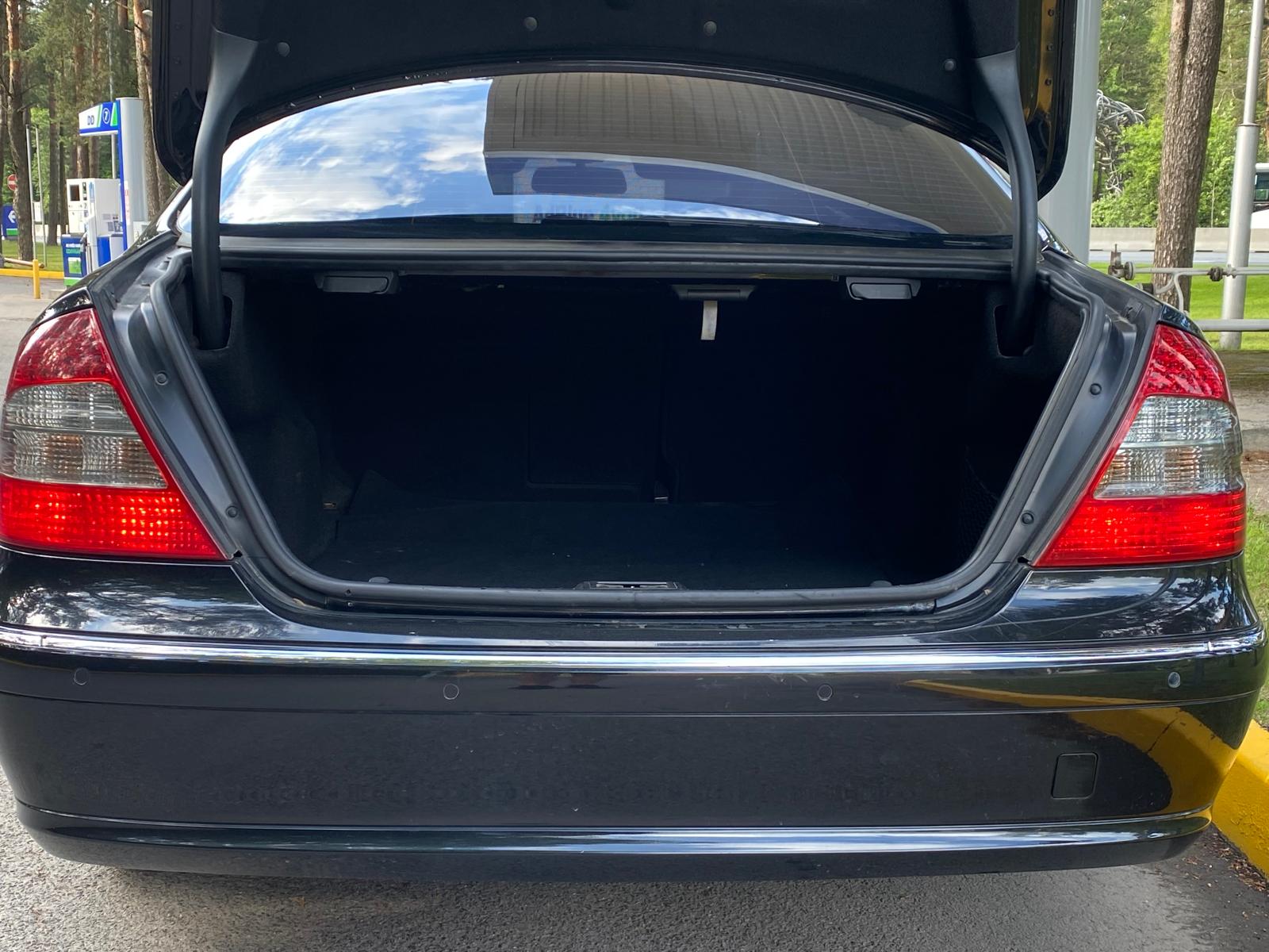 Mercedes Benz E220 Avantgarde