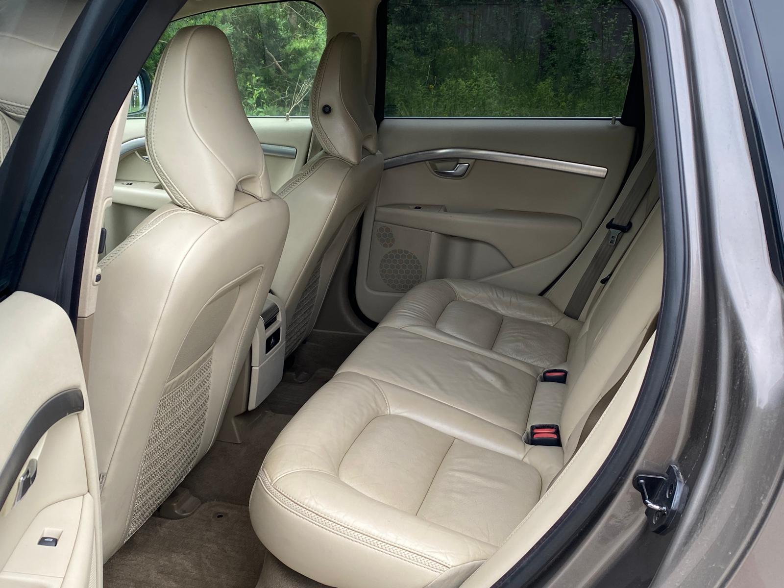 VOLVO XC70 CROSS COUNTRY