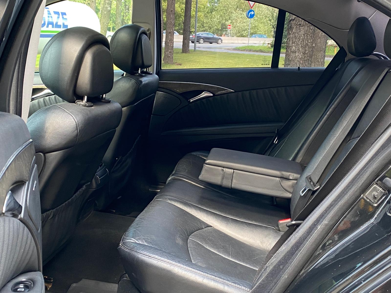 Mercedes Benz E220 Avantgarde