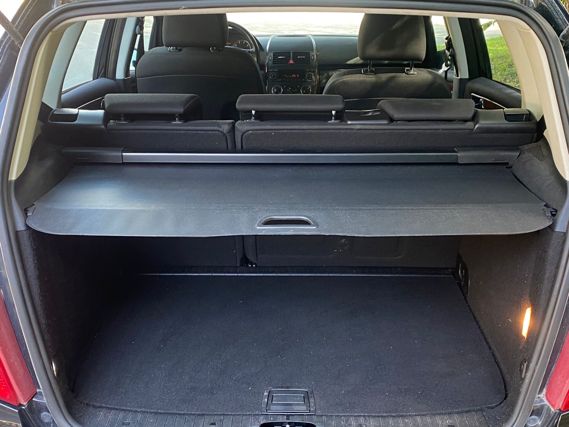 MERCEDES BENZ A200 AVANTGARDE