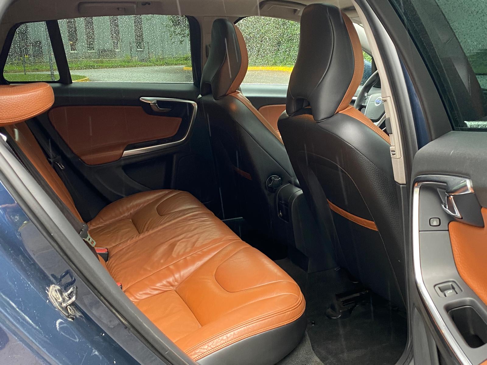 VOLVO V60 SUMMUM