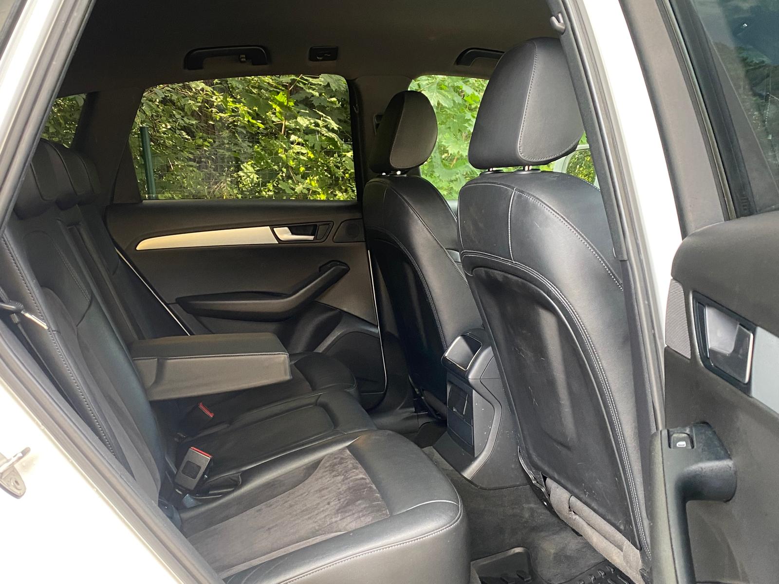 AUDI Q5 QUATTRO