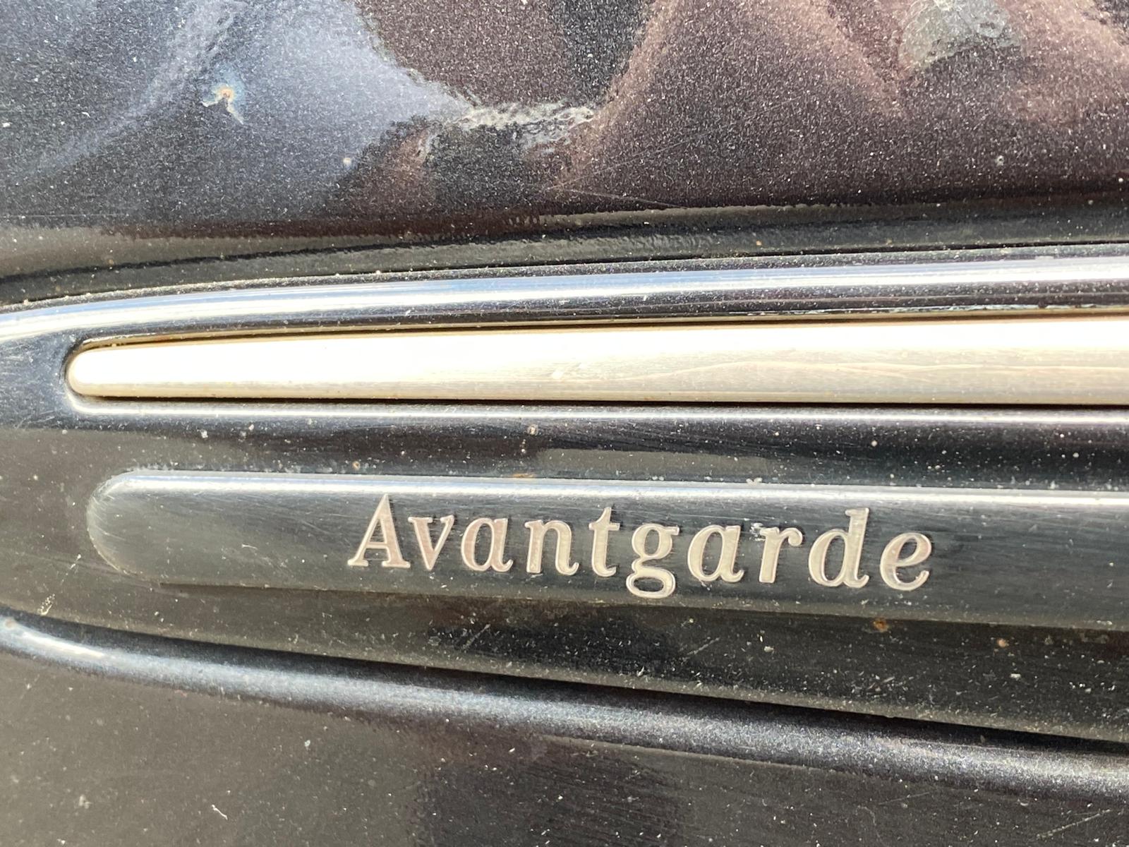 Mercedes Benz E220 Avantgarde