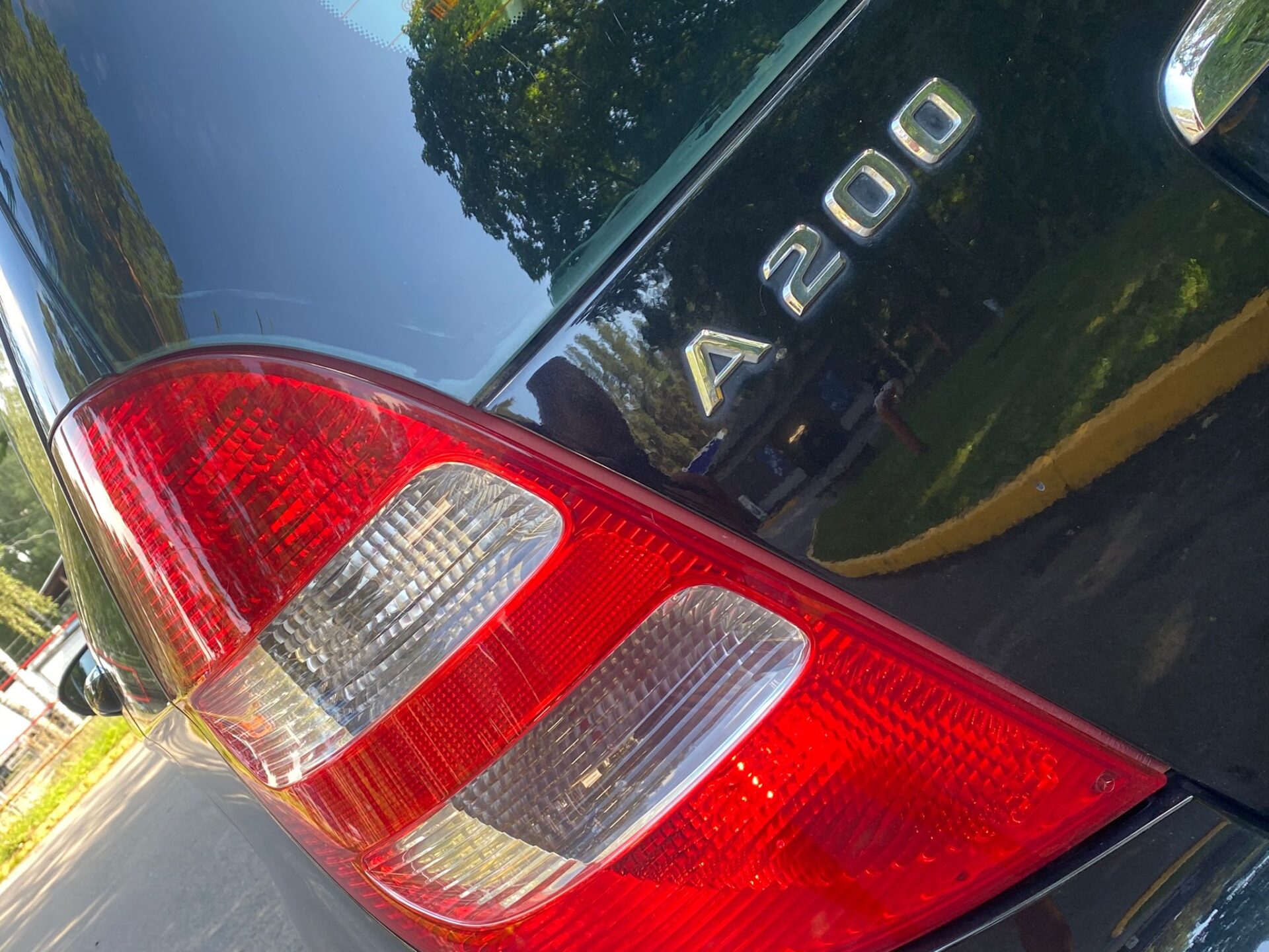 MERCEDES BENZ A200 AVANTGARDE
