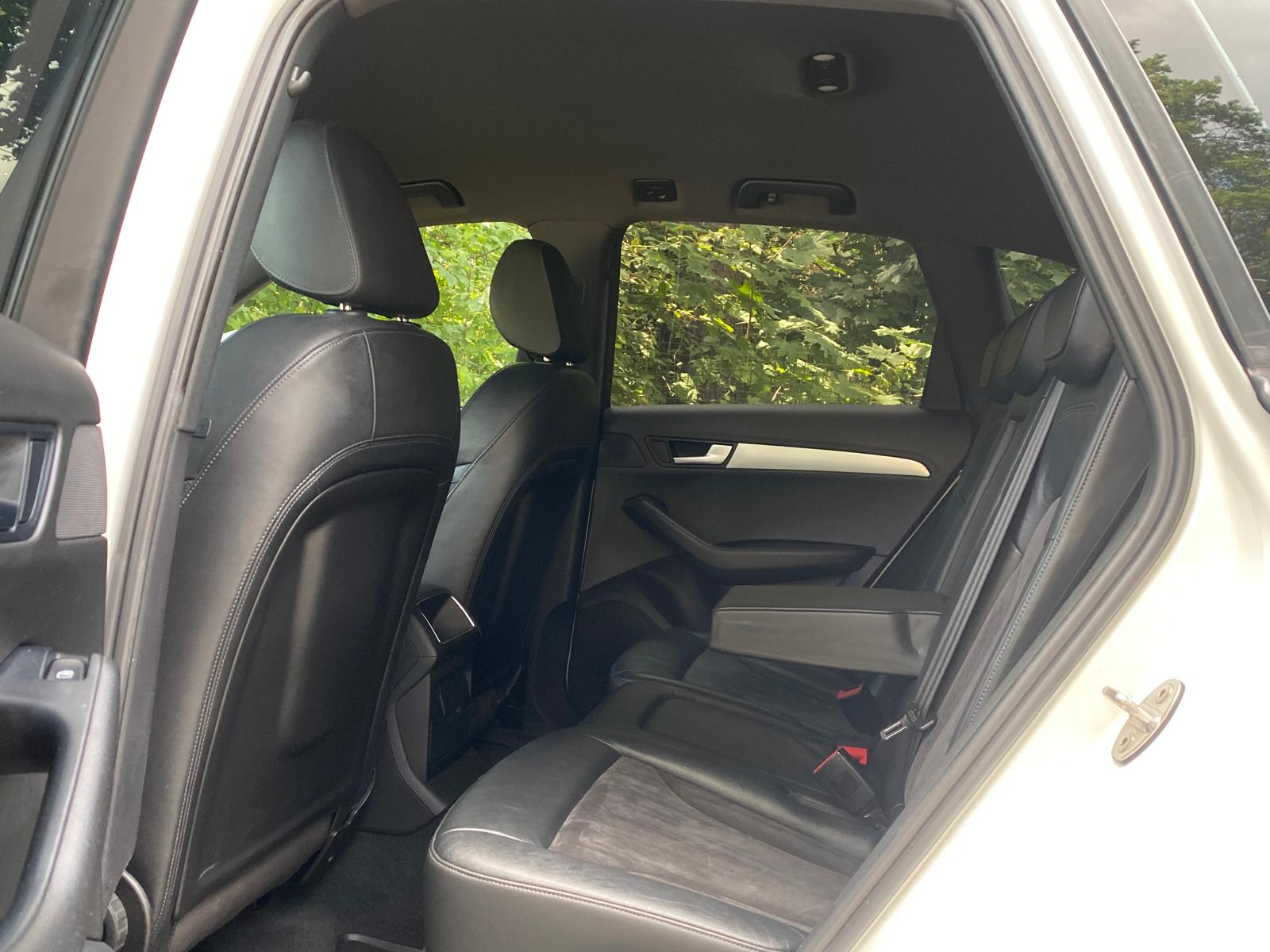 AUDI Q5 QUATTRO