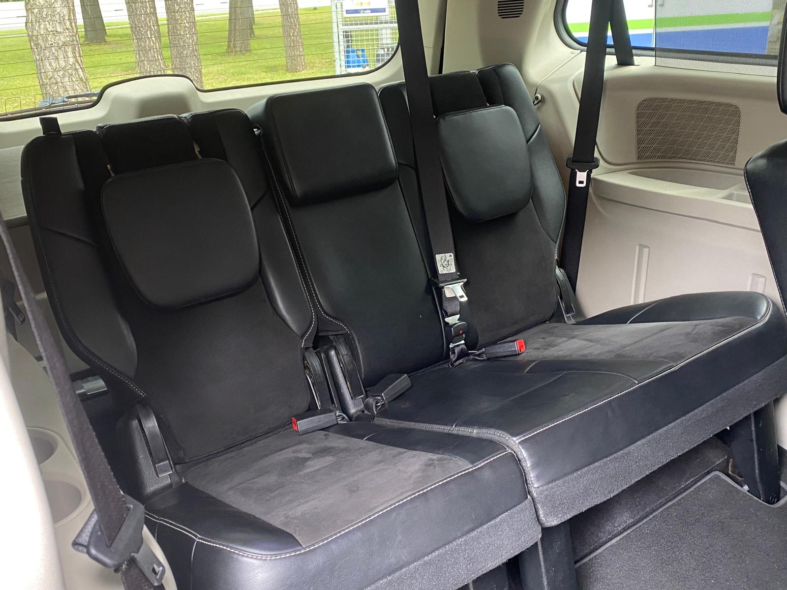 LANCIA VOYAGER STOW&GO 7-VIETAS
