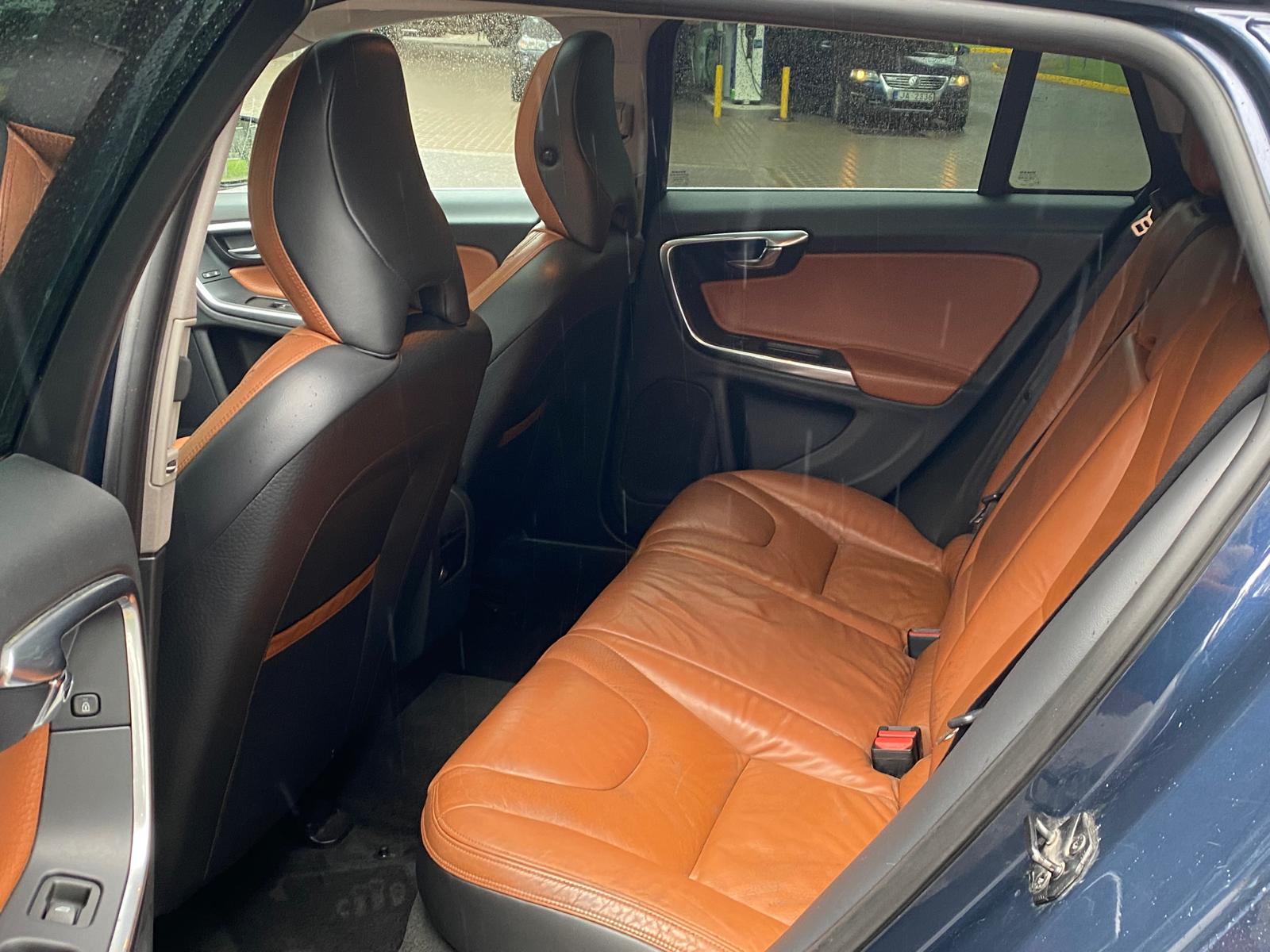 VOLVO V60 SUMMUM