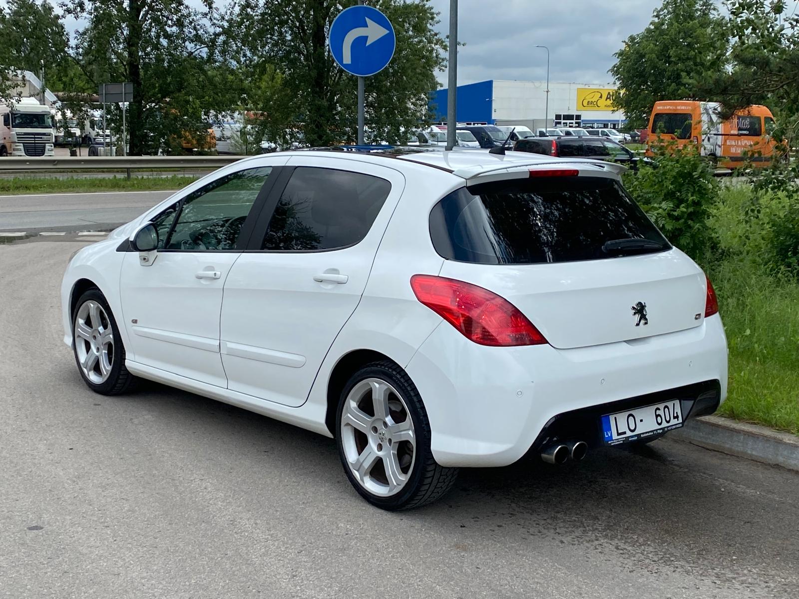 PEUGEOT 308 GTI