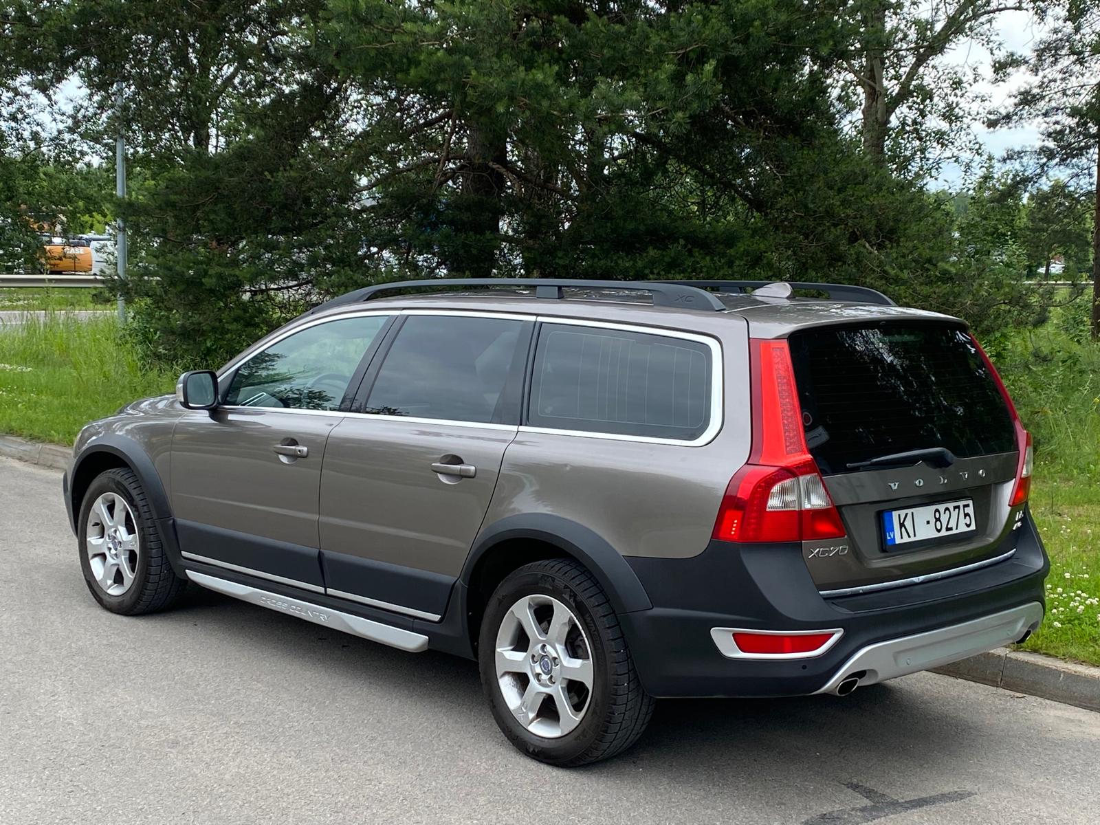 VOLVO XC70 CROSS COUNTRY