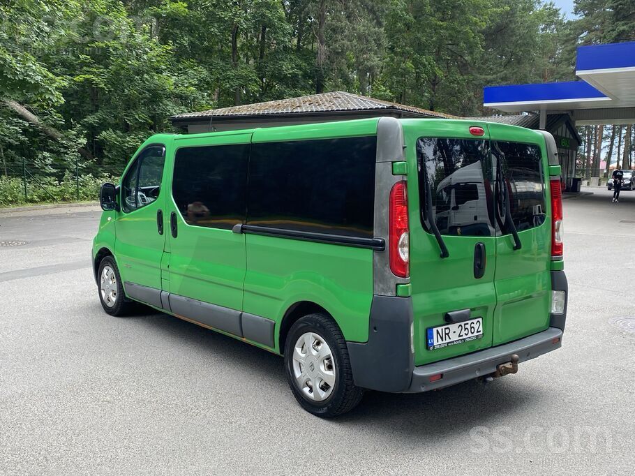 RENAULT TRAFIC KRAVAS BUSS-GARAIS