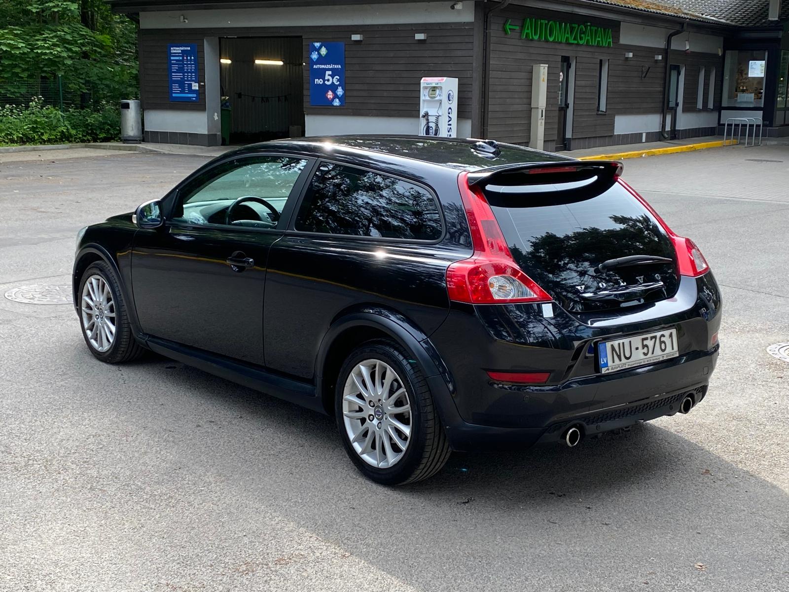 VOLVO C30