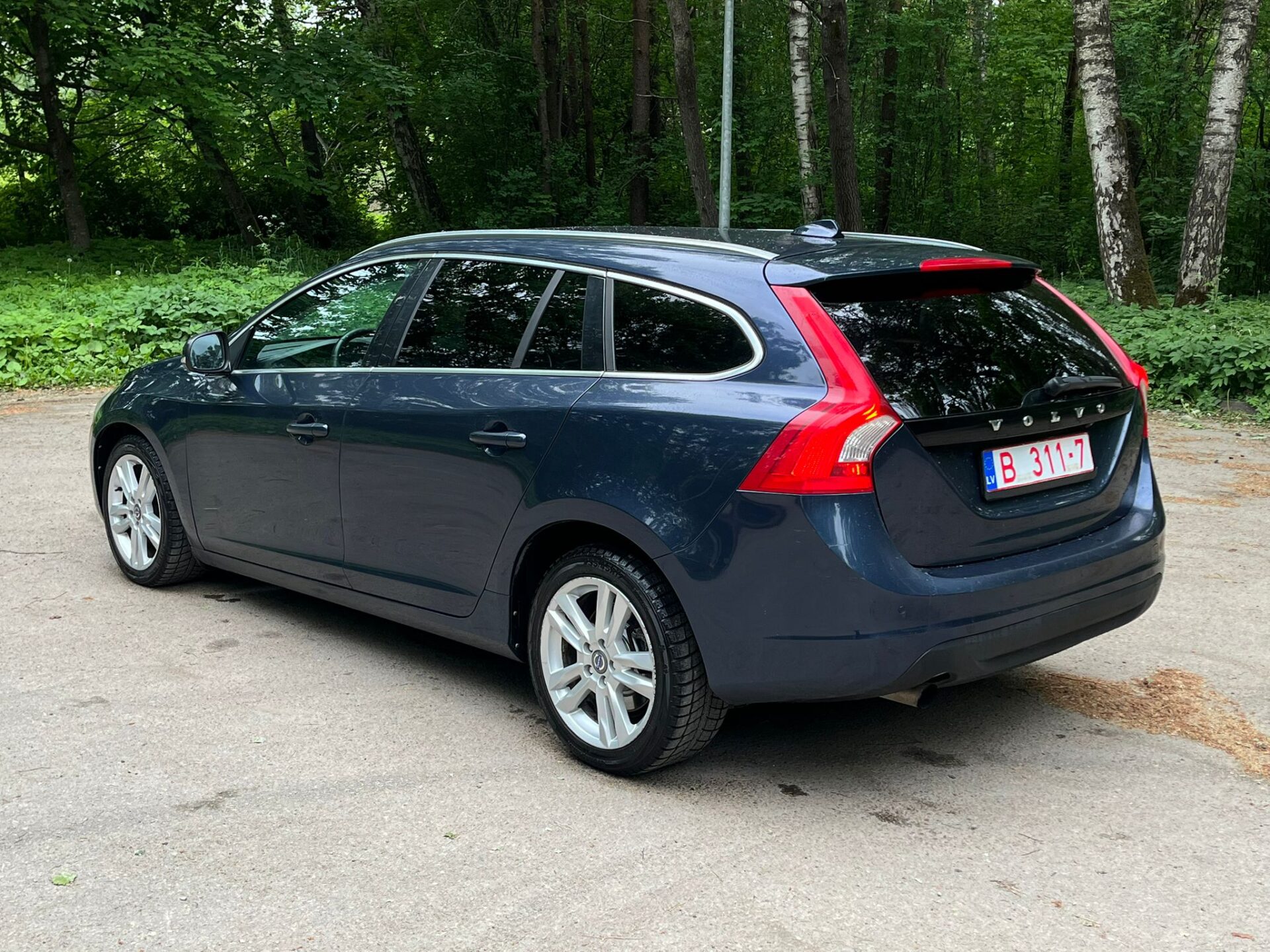 VOLVO V60 SUMMUM
