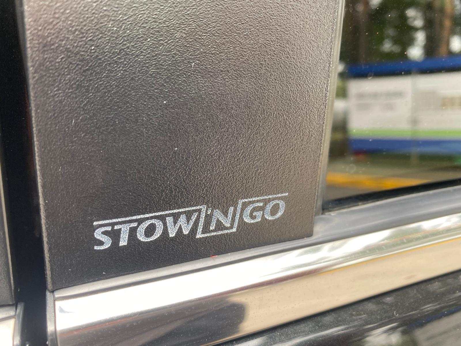 LANCIA VOYAGER STOW&GO 7-VIETAS