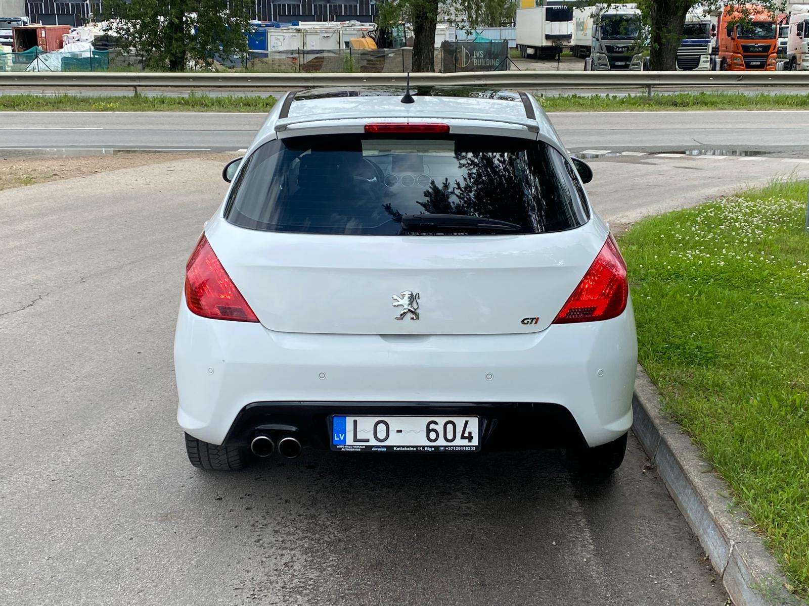 PEUGEOT 308 GTI