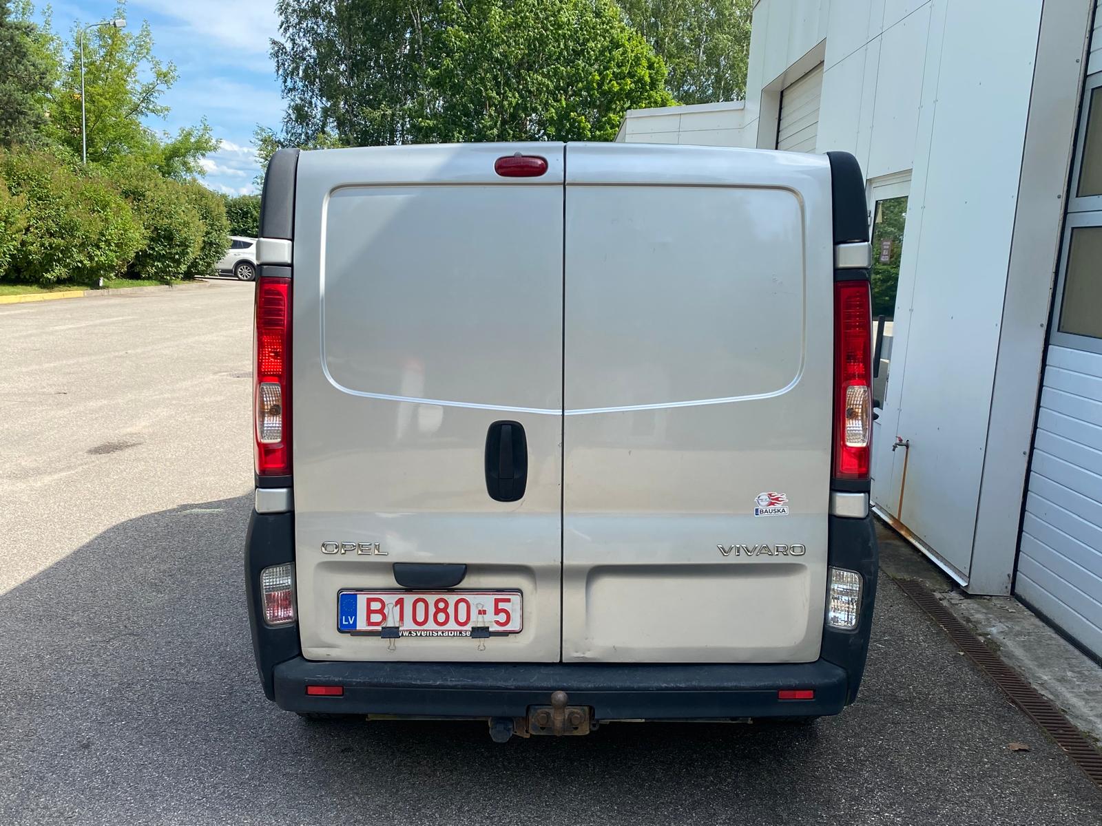 OPEL VIVARO KRAVAS BUSS