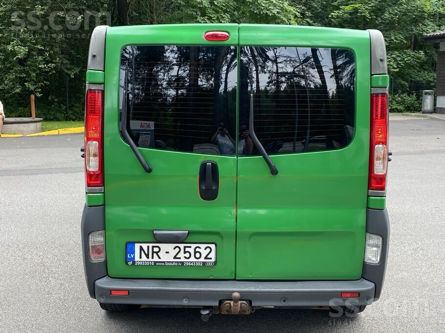 RENAULT TRAFIC KRAVAS BUSS-GARAIS