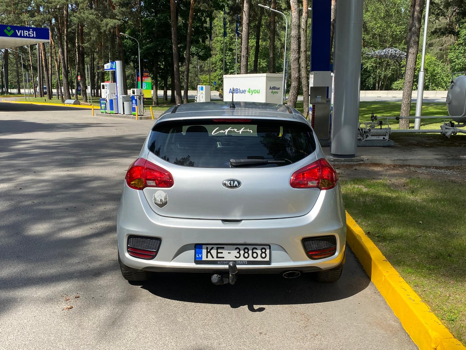 KIA CEE D