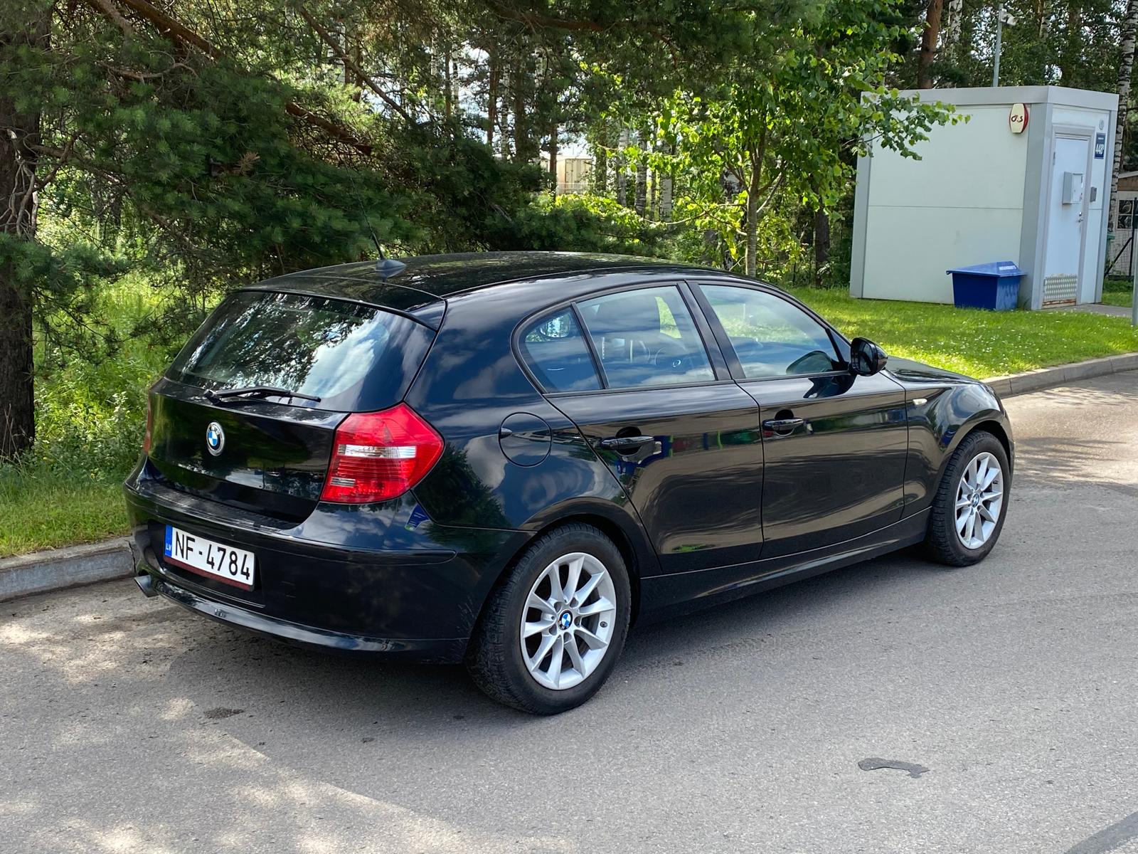 BMW 120