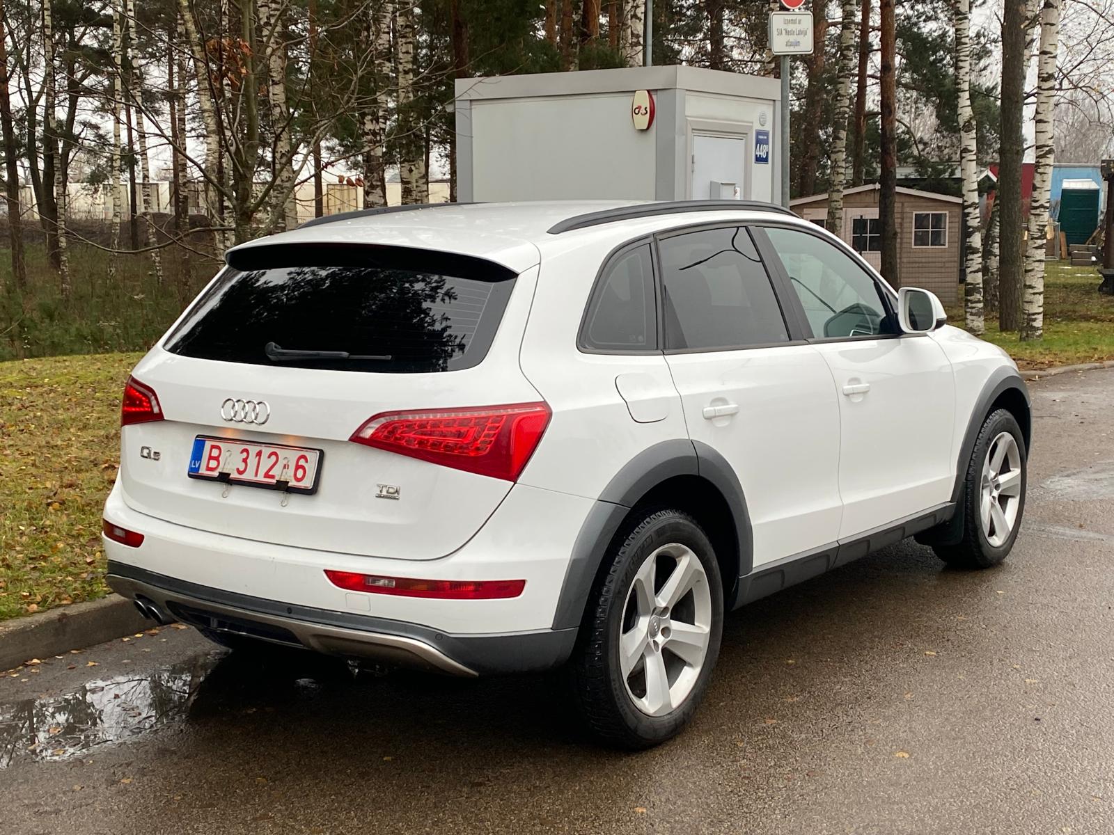 AUDI Q5 QUATTRO