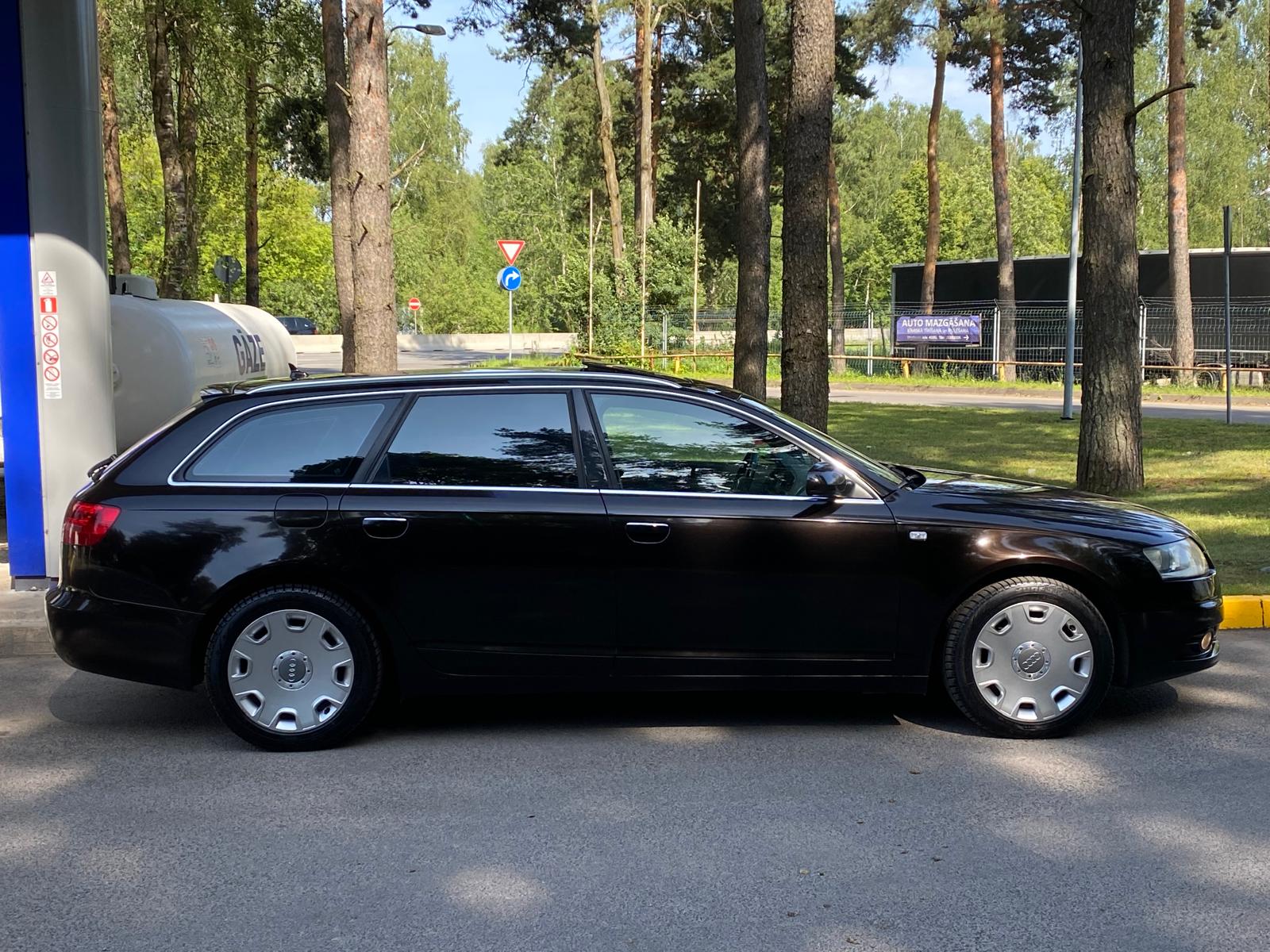 AUDI A6 S-LINE QUATTRO