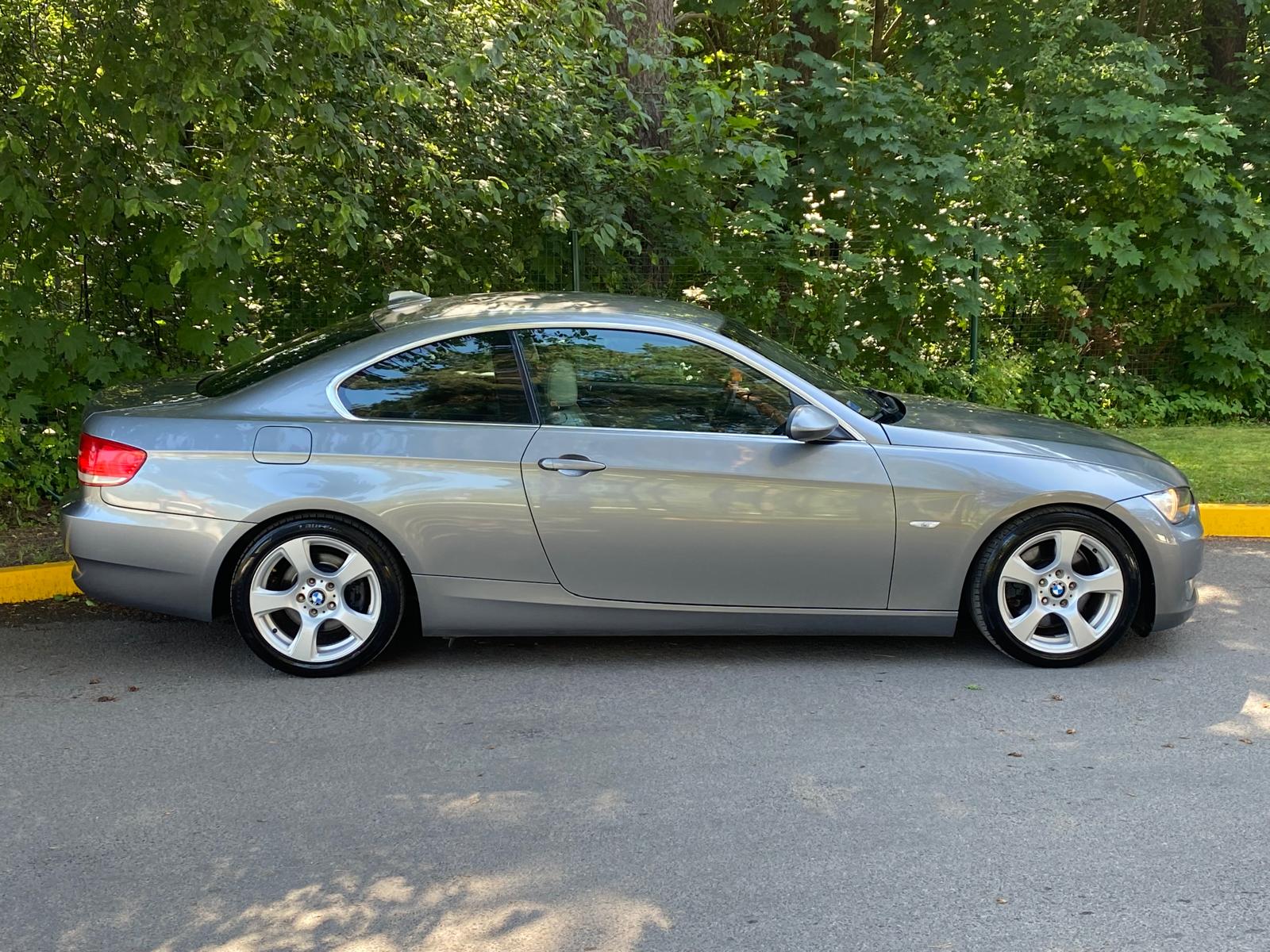 BMW 325 (E92)