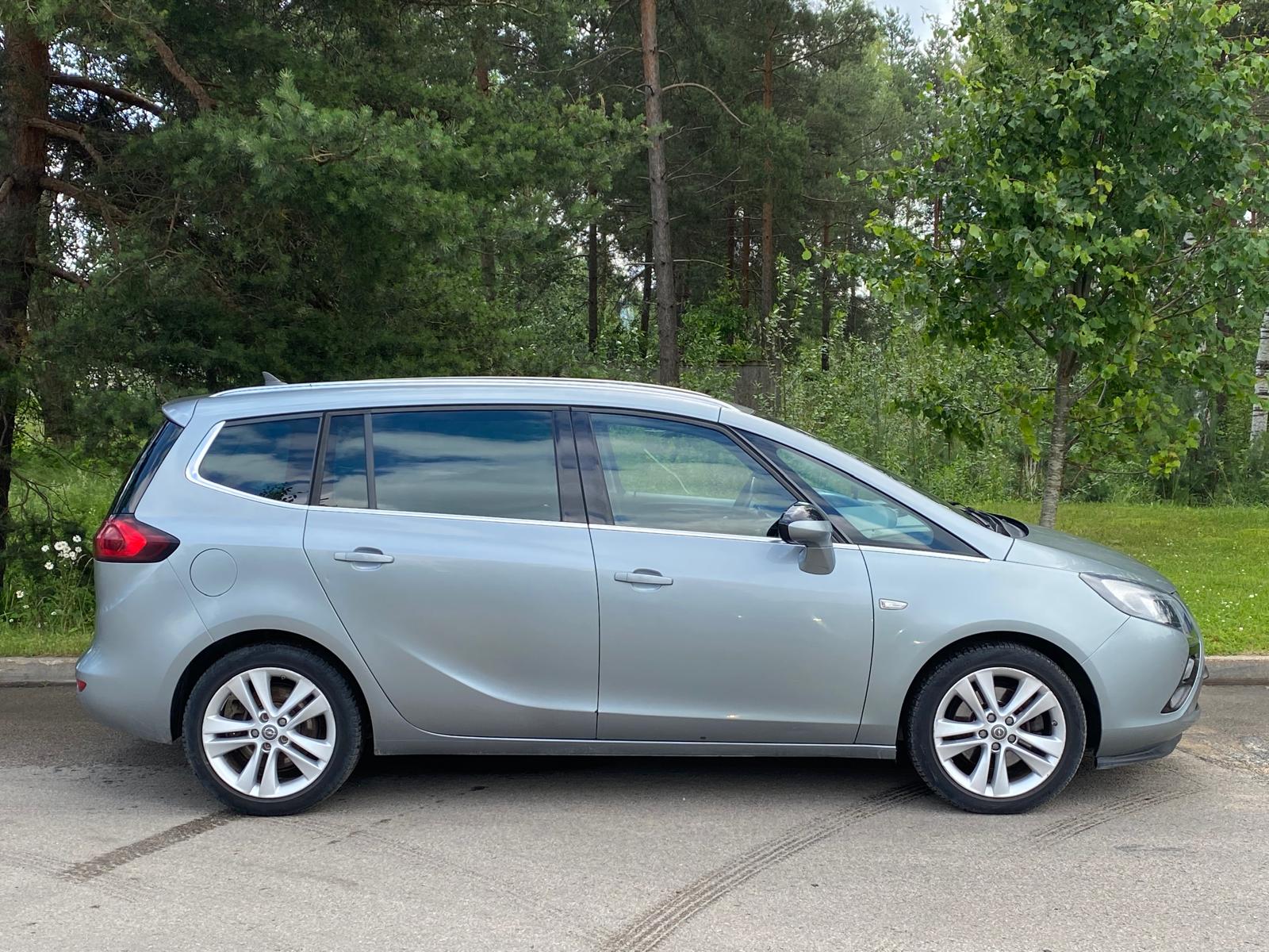 OPEL ZAFIRA TOURER 7 vietas