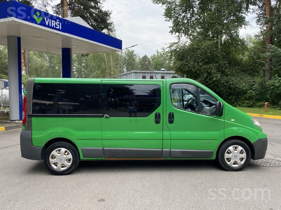 RENAULT TRAFIC KRAVAS BUSS-GARAIS