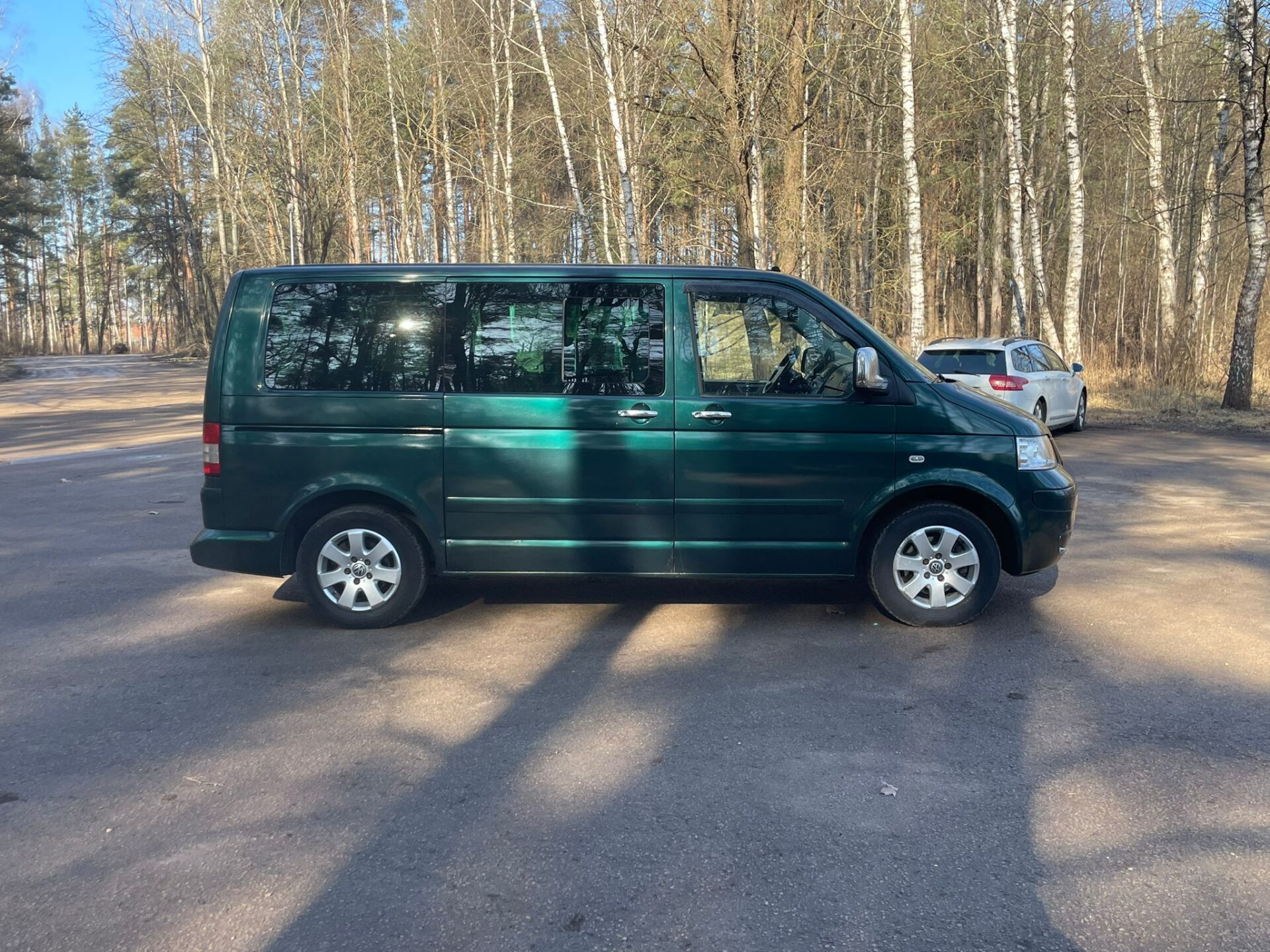 VW MULTIVAN 7-SEATER