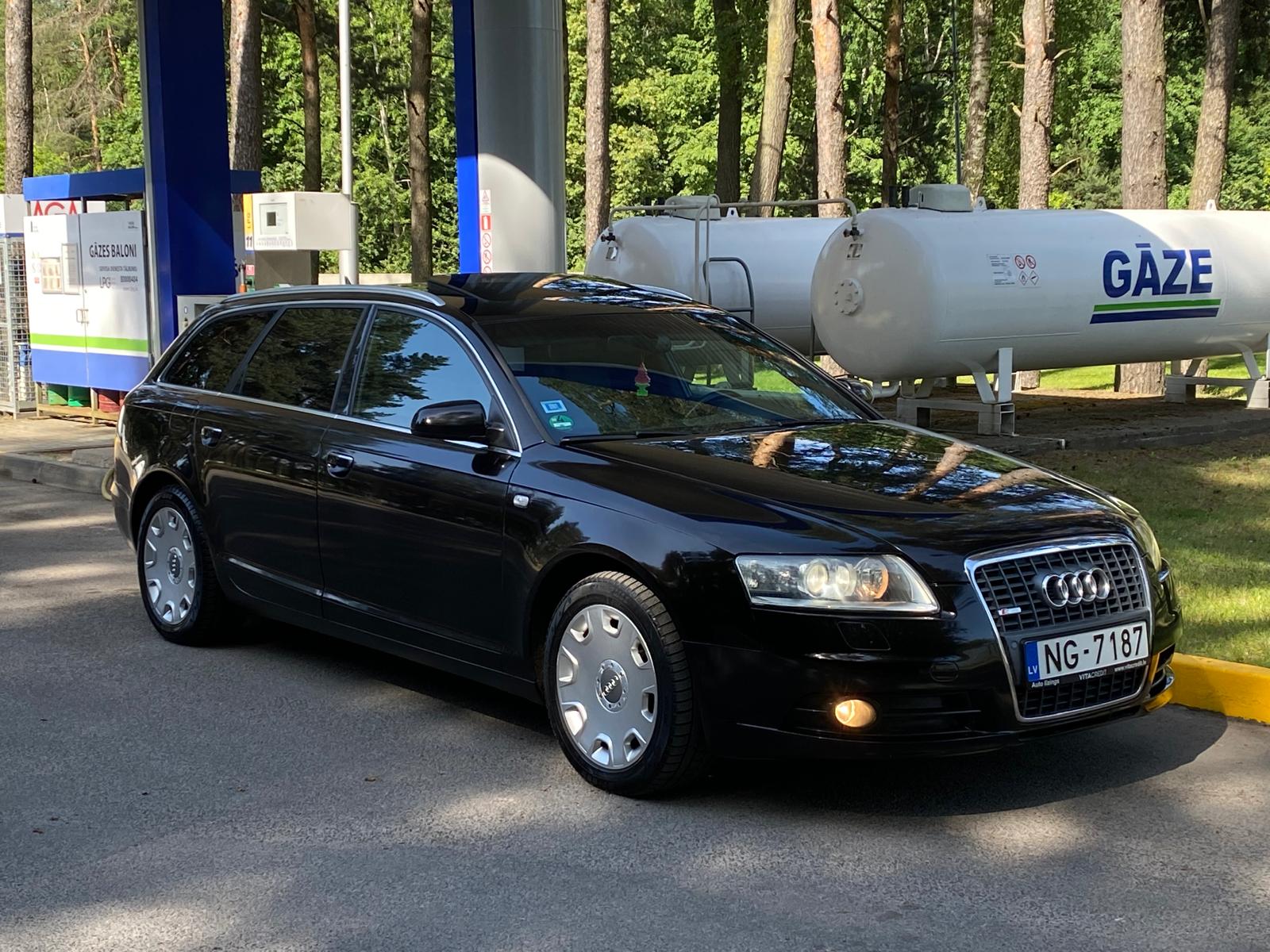 AUDI A6 S-LINE QUATTRO